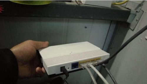 怎樣把多余的路由器改為HUB(集線器),路由器怎么設(shè)置,路由器