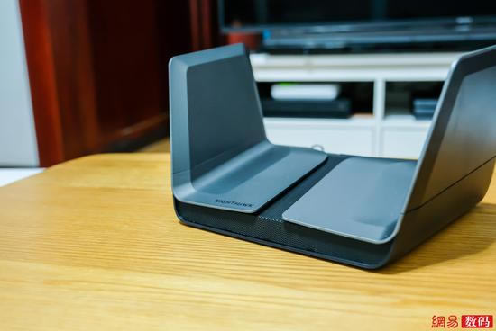 WRAX8o·w򞣺WiFi 6Tu