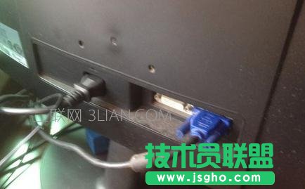 臺(tái)式電腦顯示屏突然不亮了怎么辦 三聯(lián)