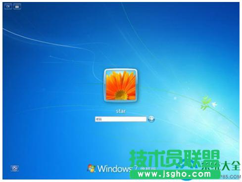 win7和win8系統(tǒng)操作界面哪個更好? 三聯(lián)
