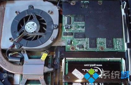 風(fēng)扇轉(zhuǎn)軸生銹 風(fēng)扇轉(zhuǎn)軸生銹